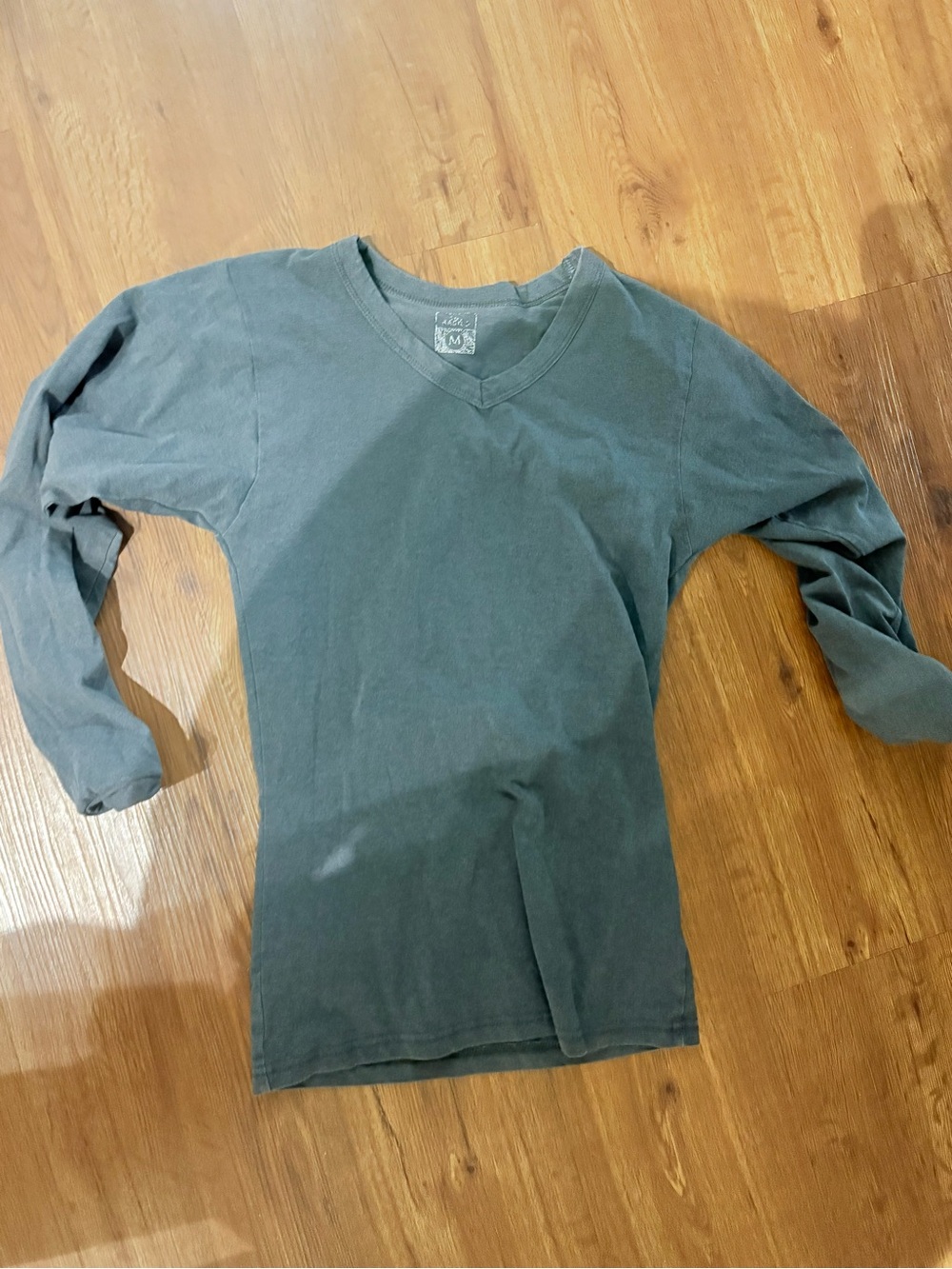 Women's V-Neck Long Sleeve Tee - Olive